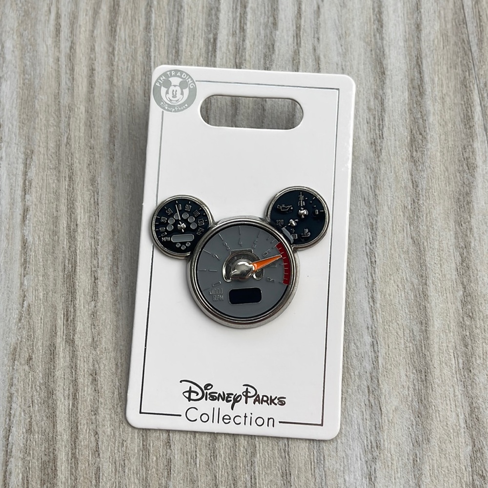 Disney Mickey head Speedometer pin collection